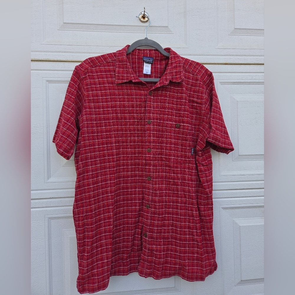 Patigonia Casual Red Plaid Short Sleeve Shirt